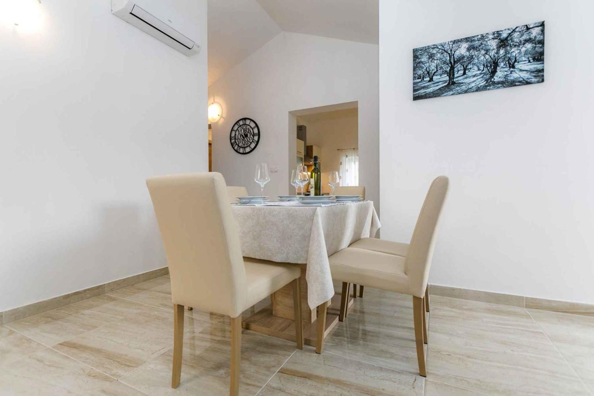 Apartment In Malinska/Insel Krk 38057 Exterior foto